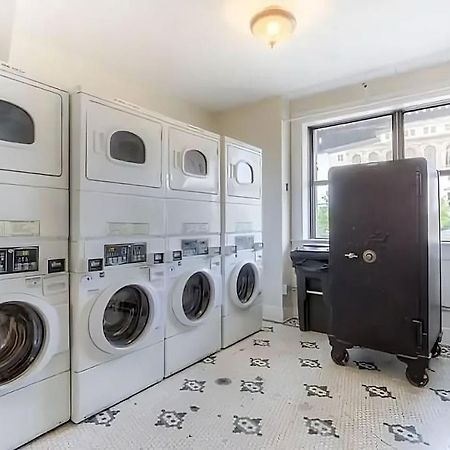 Perfect 1Br In Prime Location & View Of Stadiums Detroit Exterior photo